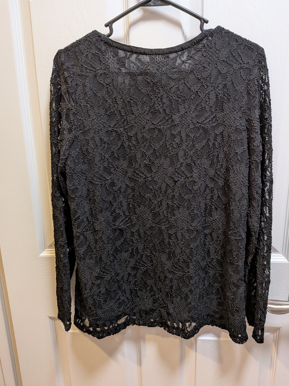 Chico's Black Lace Scoop-Neck Long Sleeve Top‎ - Picture 3 of 3
